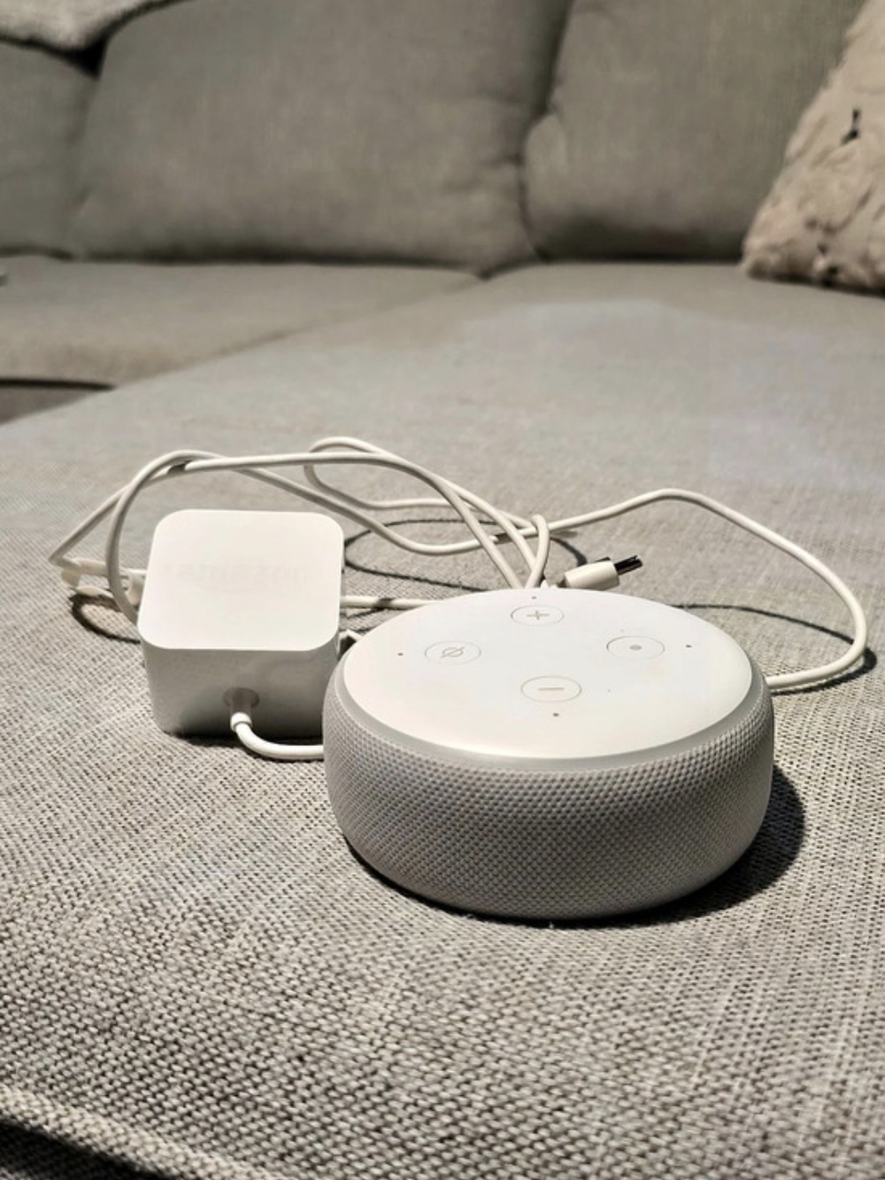 Amazon Echo Dot (3rd Generation) ) Smart Speaker White